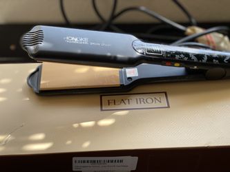 Flat Iron Hair Straightener