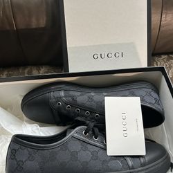 Black Gucci Sneakers 