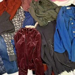 Women's Clothing Bundle - Cardigans, Jeans, Tops bundle size S-M-L
