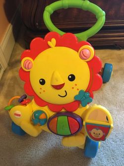 Baby walker toy
