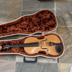 German Violin, 1970, E. R. Pfrezchner Brand 