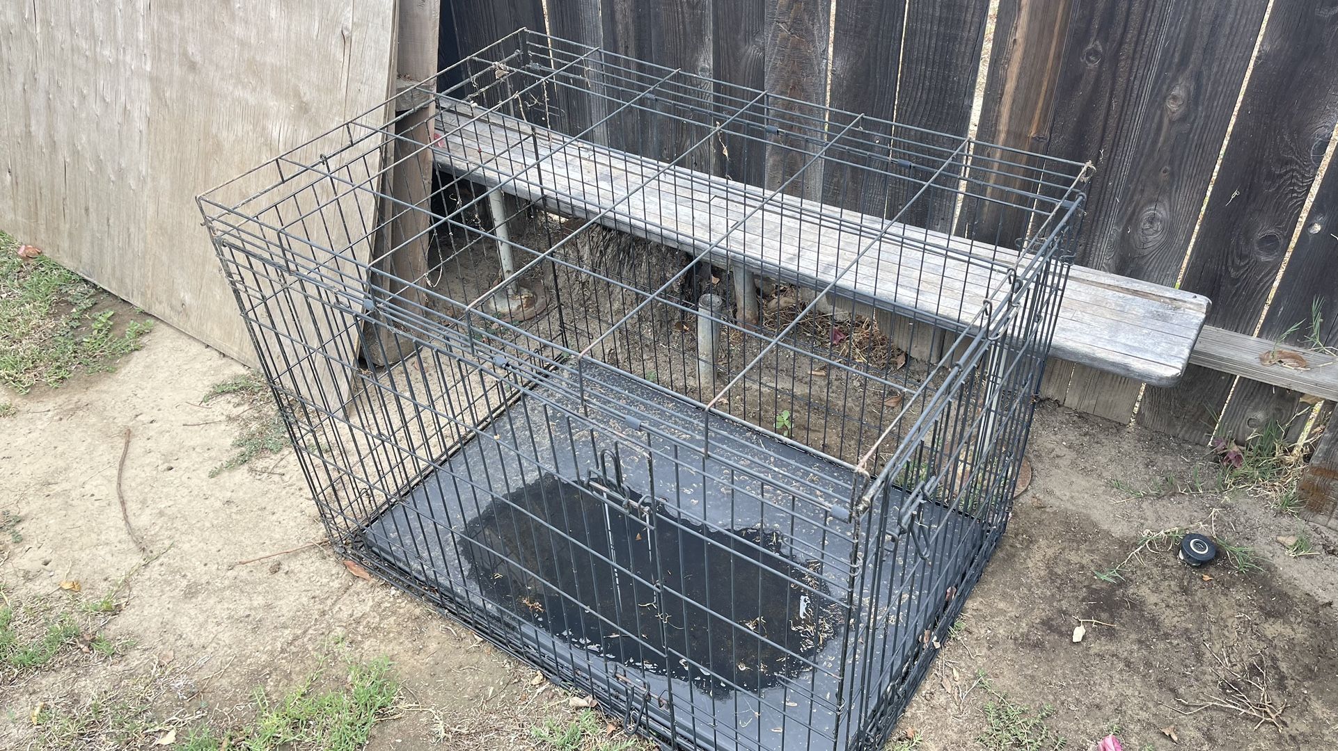 Dog Crate (Kennel) 42x28