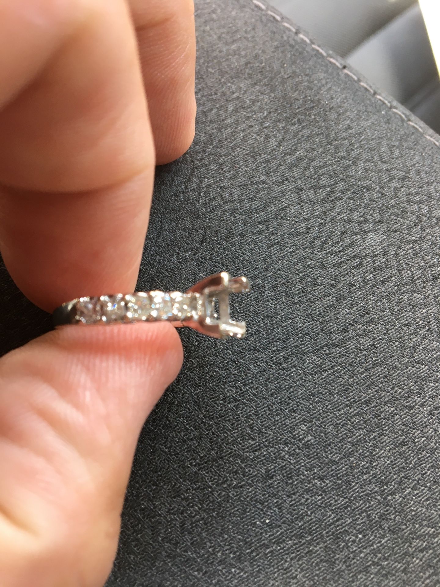 Beautiful Diamond Setting !