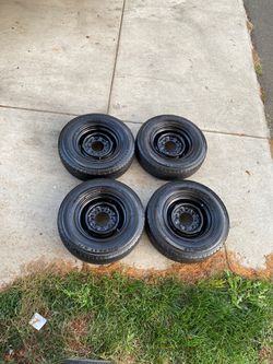 4 trailer/roller tires
