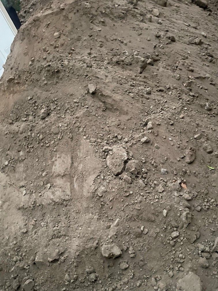 Free Clean Dirt Delivery Free