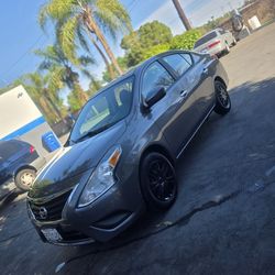2018 Nissan Versa