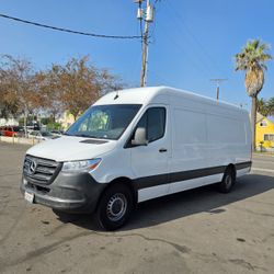 2021 Mercedes-Benz Sprinter 2500