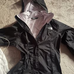 Small North Face Windbreaker 