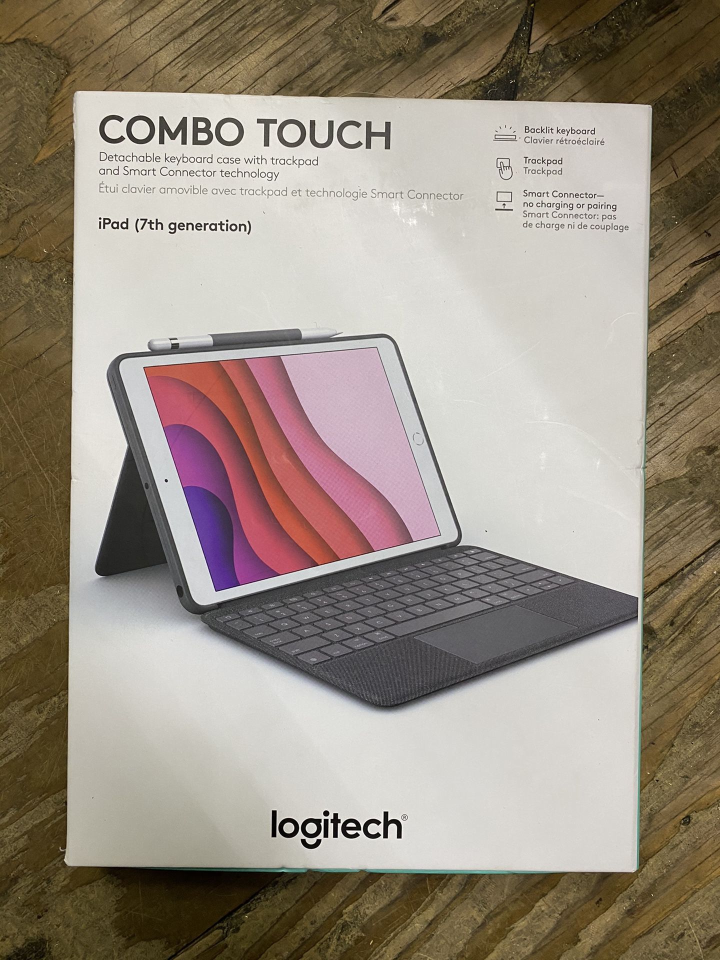 Combo Touch by Logitech for IPAD 7th gen