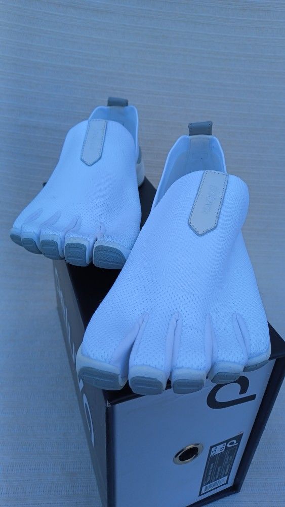 Peluva Men Footwear