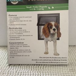 DOG or CAT DOOR NEW in box 1to 15 pounds