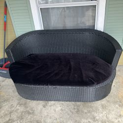 2 Outdoor Loveseats With Cushions 