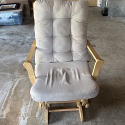 Free Rocking Chair 