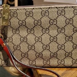 Woman's Wrist Bag
