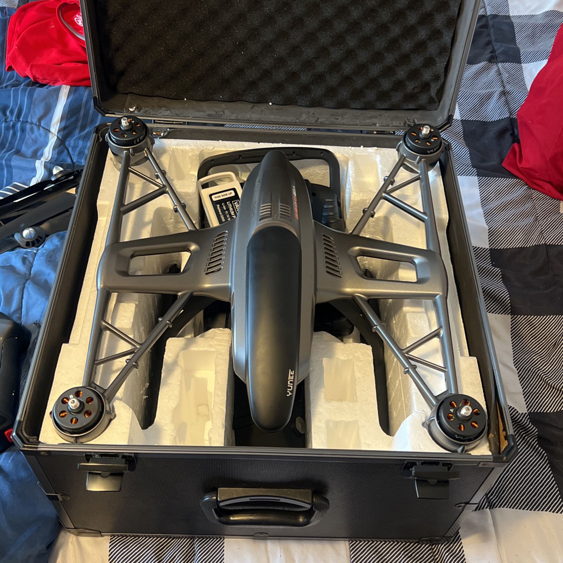 Yunee Typhoon Q500 Drone With 4k Humble Camera 