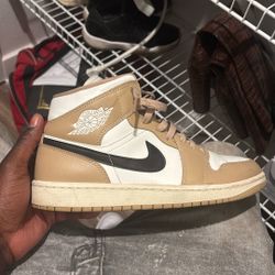Air Jordan 1s 