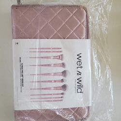 Wet n Wild 10 Brush Makeup Set
