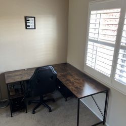 Corner Desk