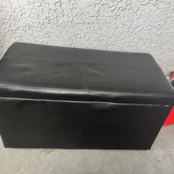 Ottoman With Storage 