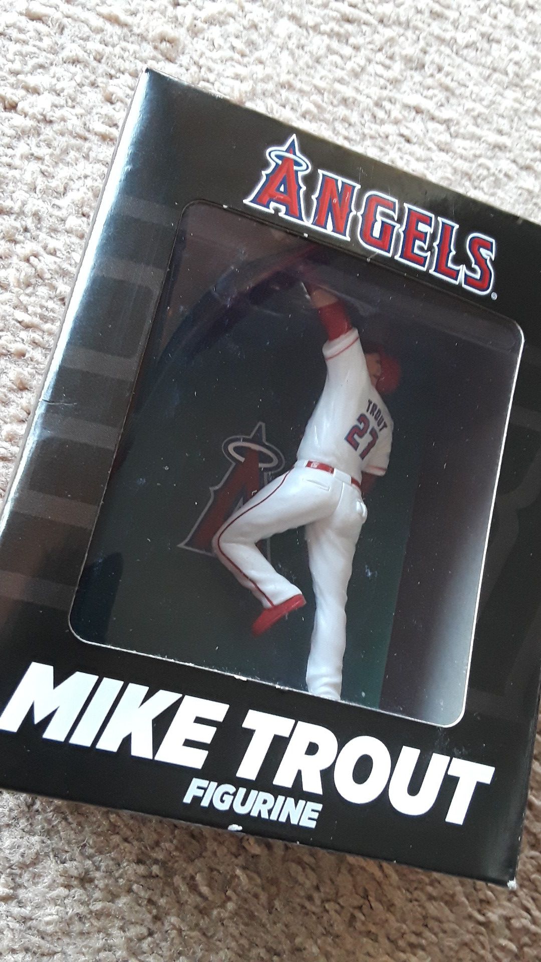 Mike Trout figurine collectible, Angels September 26, 2015, toy statue action figure display bobble tribute nib mint condition, new in the box