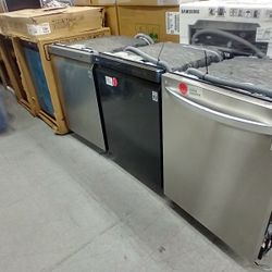 Brand New Scratch And Dent Dishwasher For Sale