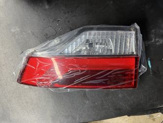 Toyota Highlander Inner Taillight
