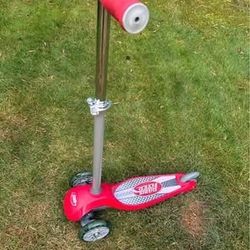 Radio Flyer 3 Wheel scooter- LIGHT UP WHEELS- 60lbs