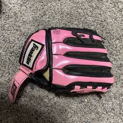 Franklin 9 1/2” Girls Baseball Mitt Right Handed Thrower