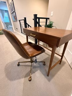Modern Desk and Chair