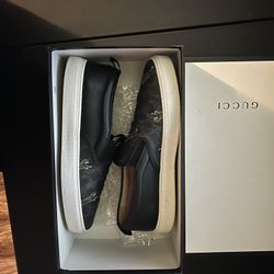 Gucci Tigers Size 12 