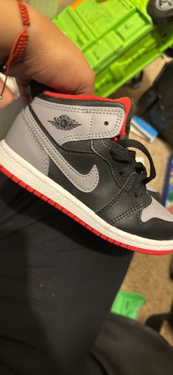 Size 9c air Jordan's