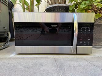 Frigidaire Over the Range Microwave