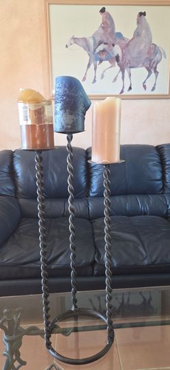 Candle holder