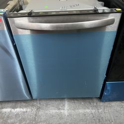 Frigidaire Dishwasher 