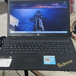 HP 15DB0011DX 15.6 inch (1TB, AMD A6 Dual-Core, 2.60GHz, 4GB) Laptop - Black