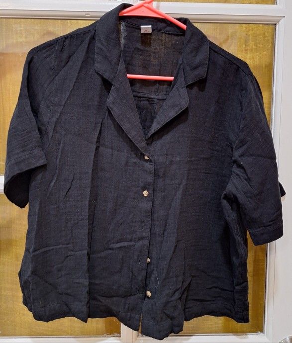 Black Shirt