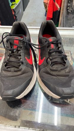 Size 13 Nike run swift 2 running shoes