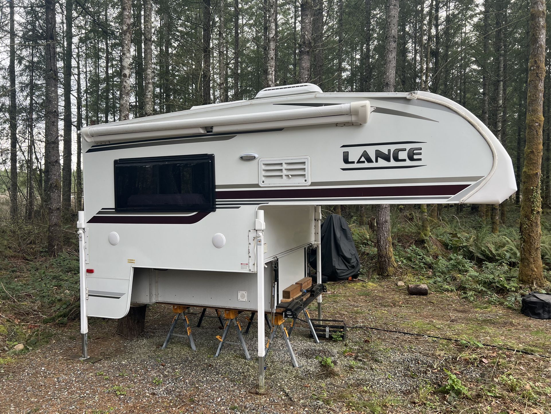 2020 Lance 650
