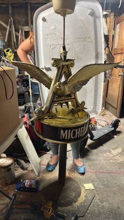 Anheiser Busch Michelin Golden Eagle Lamp