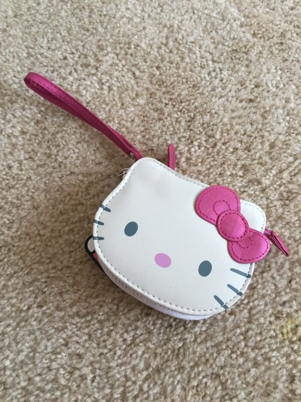 BRAND NEW SANRIO HELLO KITTY WRISTLET