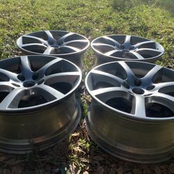 INFINITI G35 2006 18"  OEM WHEEL RIM SET