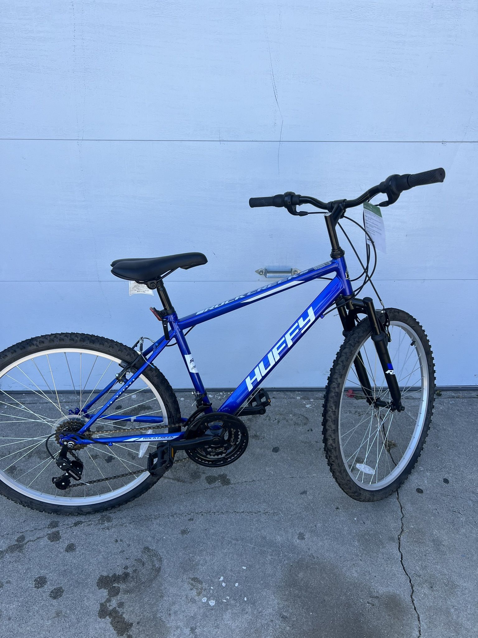 HUFFY MOUNTAIN BIKE SIZE 26