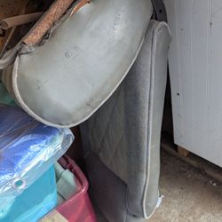 G Body Bucket Seats