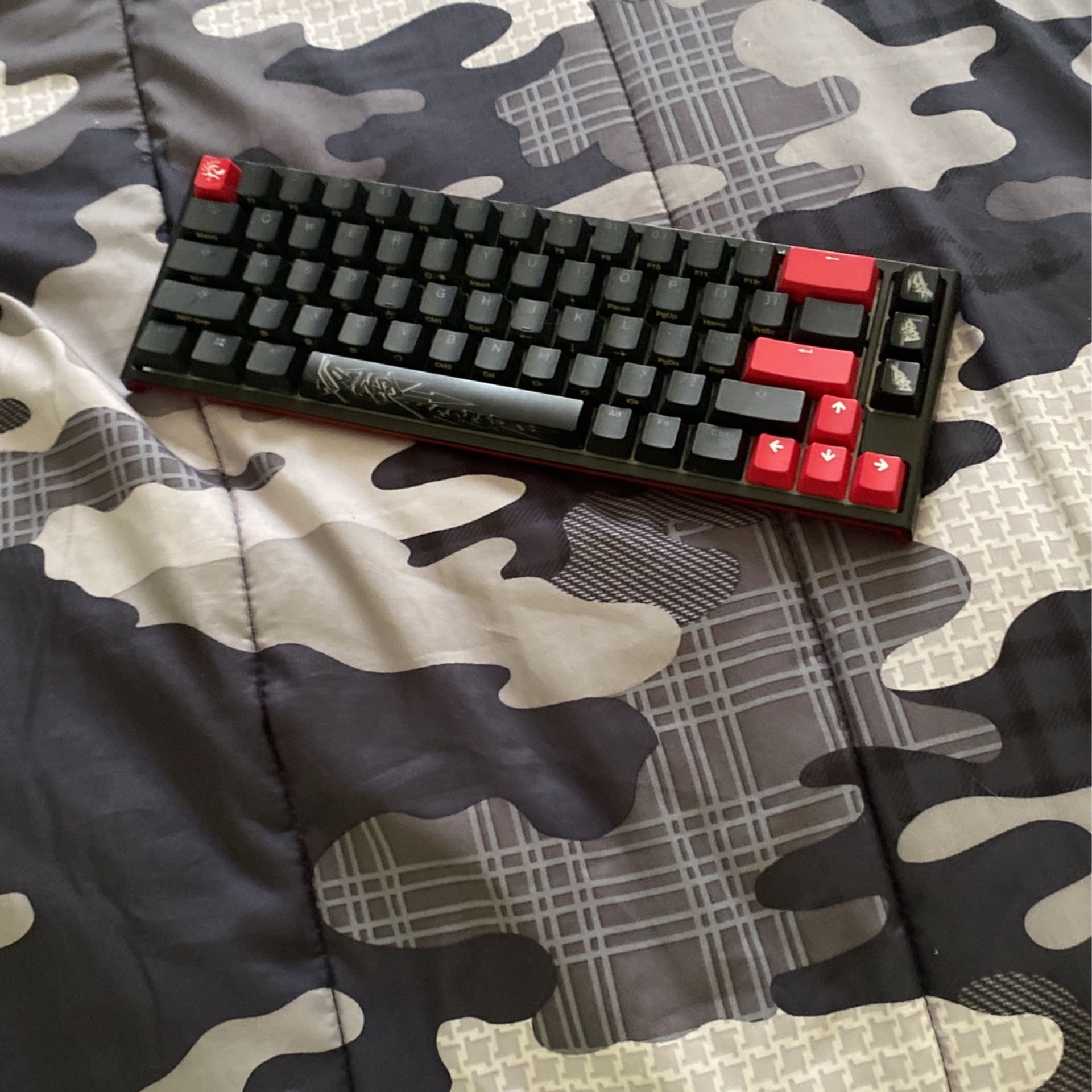 Ducky keyboard 