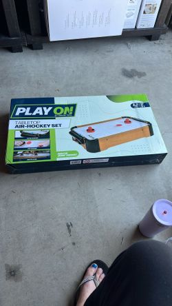 Table Top Air-Hockey Set