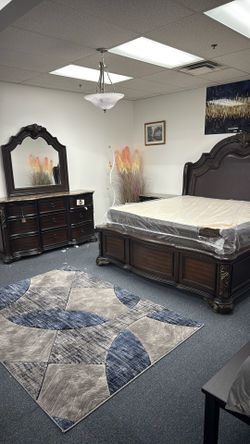 King Bed With A Dresser  Mirror Real Marble