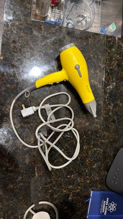 Drybar Buttercup Blow Dryer