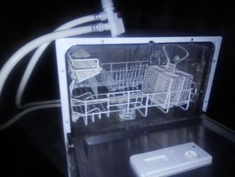SPT Compact  Portable Dishwasher