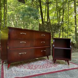 Vintage Mid Century Modern Fitton Parker Furniture Cherry Dresser With Mirror And Night Stand Set