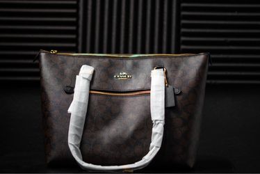 Coach New York Large Sized Shoulder Bag
